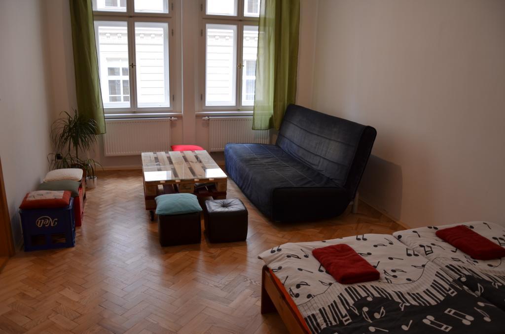 Apartment Comfortable Vlkova Prag